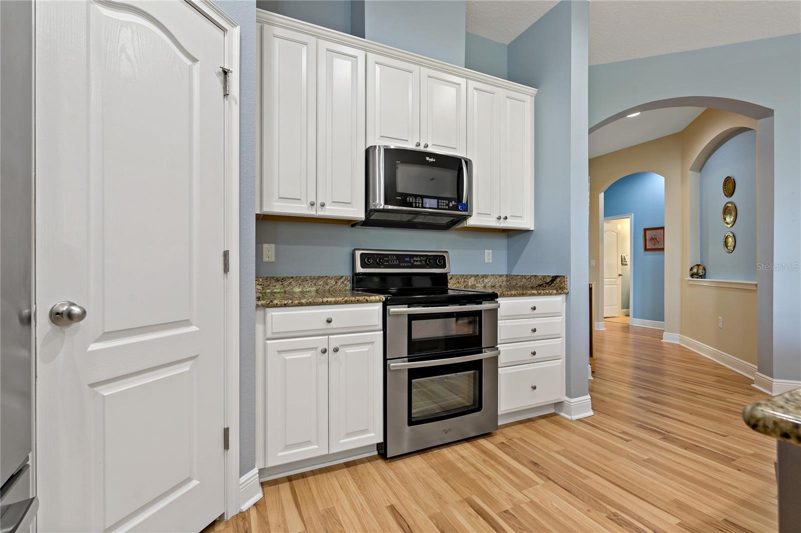 Image 8 of 36 For 11401 Quiet Forest Drive