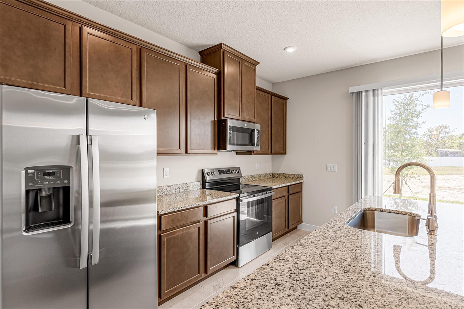 Image 5 of 10 For 1865 Kendall Pointe Place