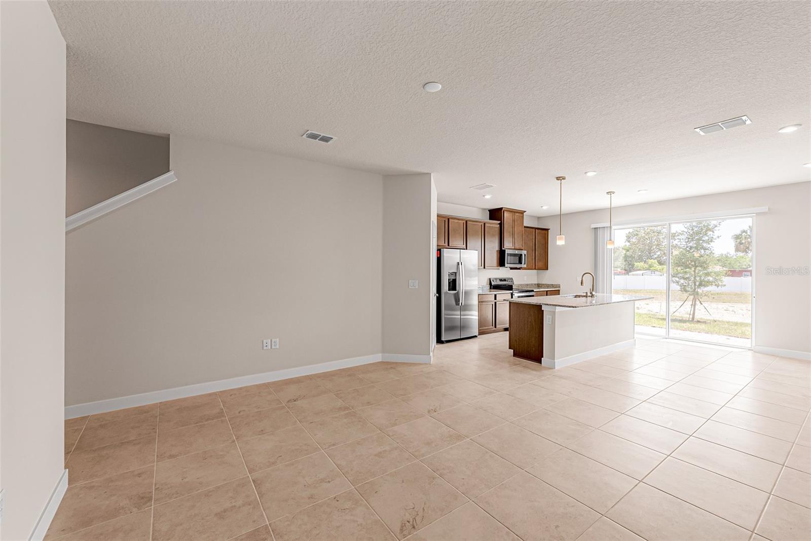 Image 6 of 10 For 1865 Kendall Pointe Place
