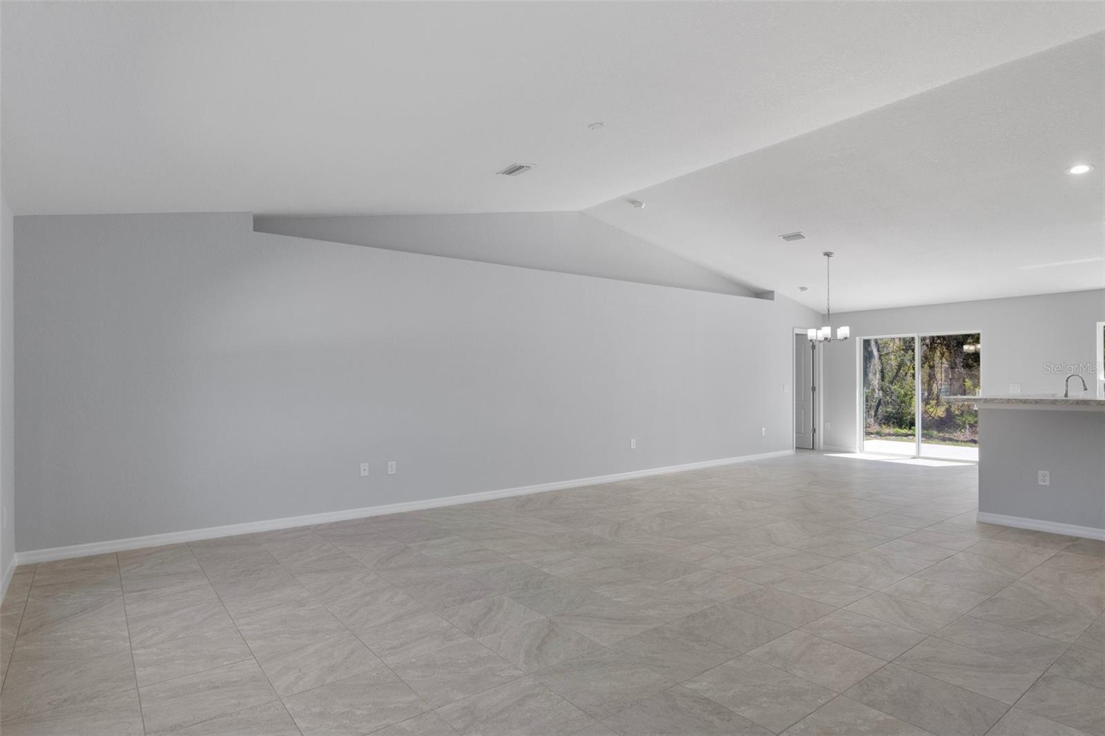 Image 6 of 38 For 12192 Eskimo Curlew Road