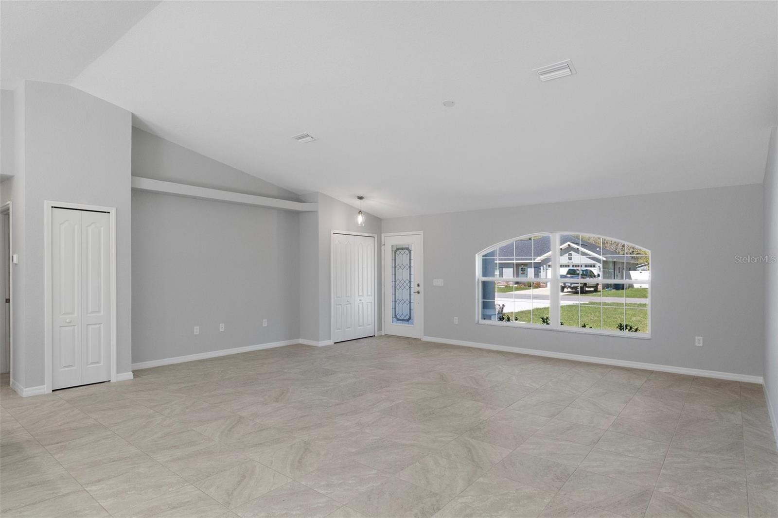 Image 8 of 38 For 12192 Eskimo Curlew Road