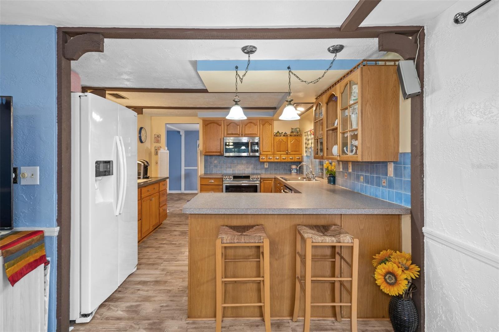 Image 33 of 48 For 8021 Wildflower Row