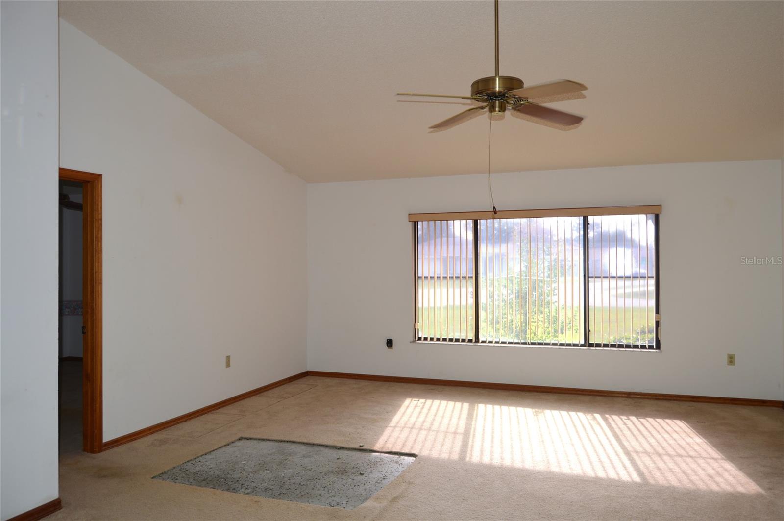 Image 15 of 43 For 13425 Bonita Avenue