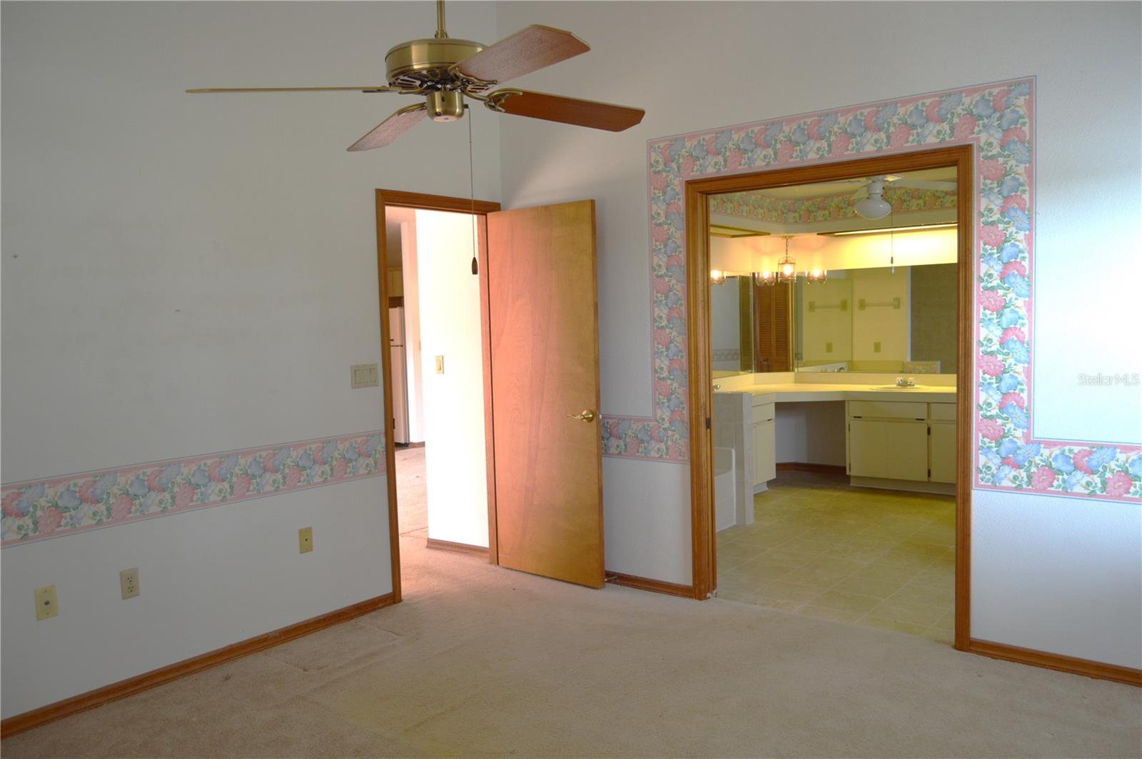 Image 22 of 43 For 13425 Bonita Avenue