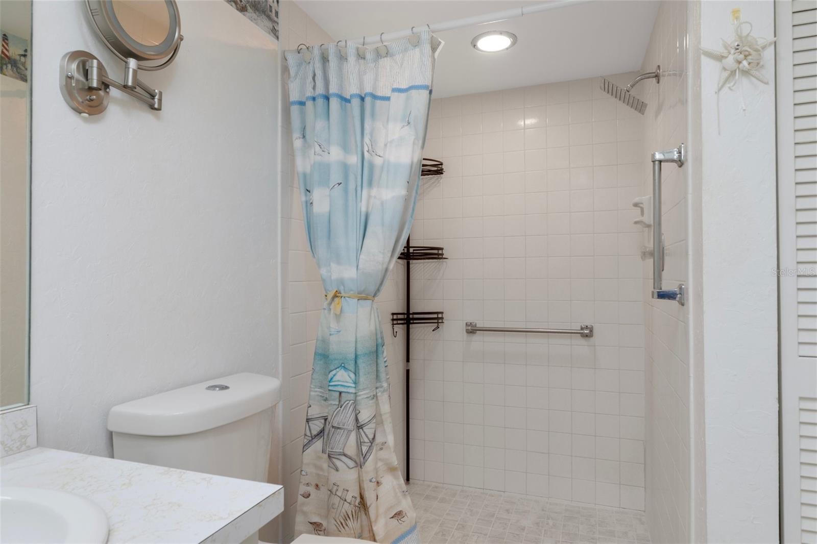 Image 21 of 41 For 3544 Teeside Drive 1