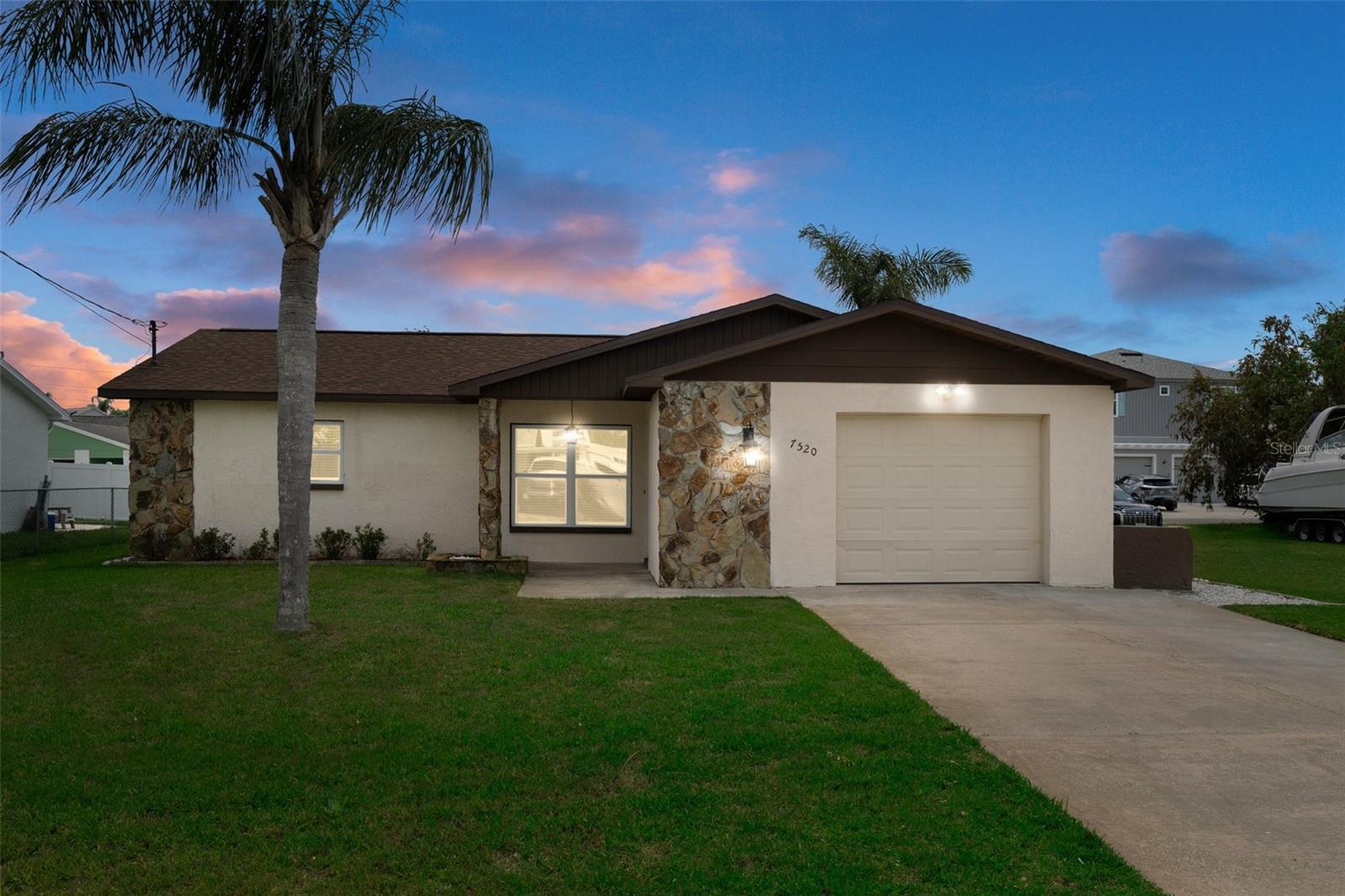 Details for 7520 Mako Drive, HUDSON, FL 34667