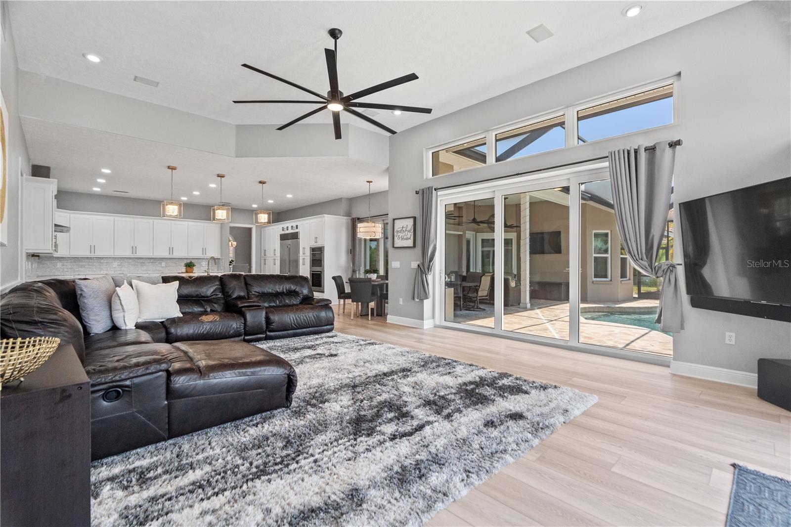 Image 19 of 67 For 9810 Compass Point Way