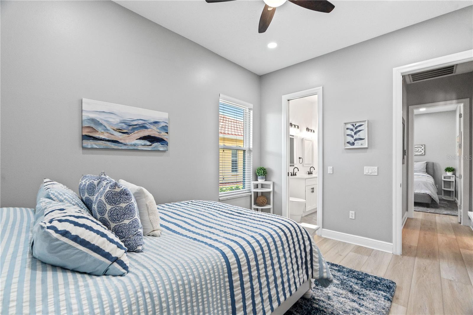 Image 28 of 67 For 9810 Compass Point Way
