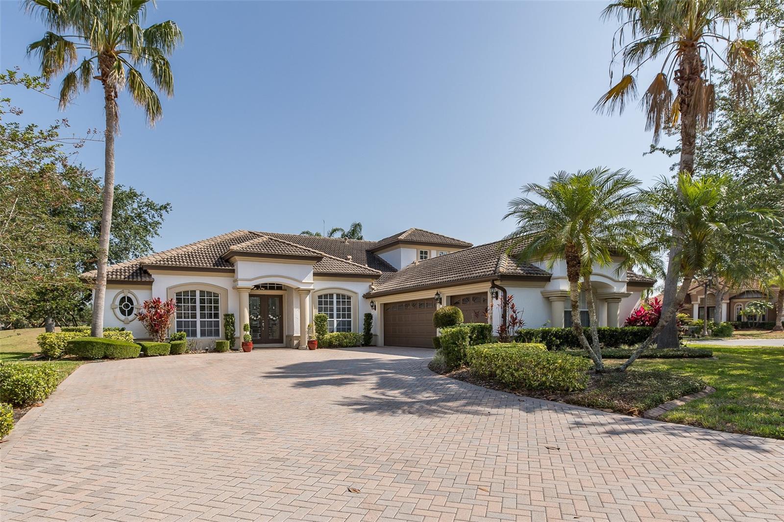 Listing photo id 1 for 10645 Garda Drive