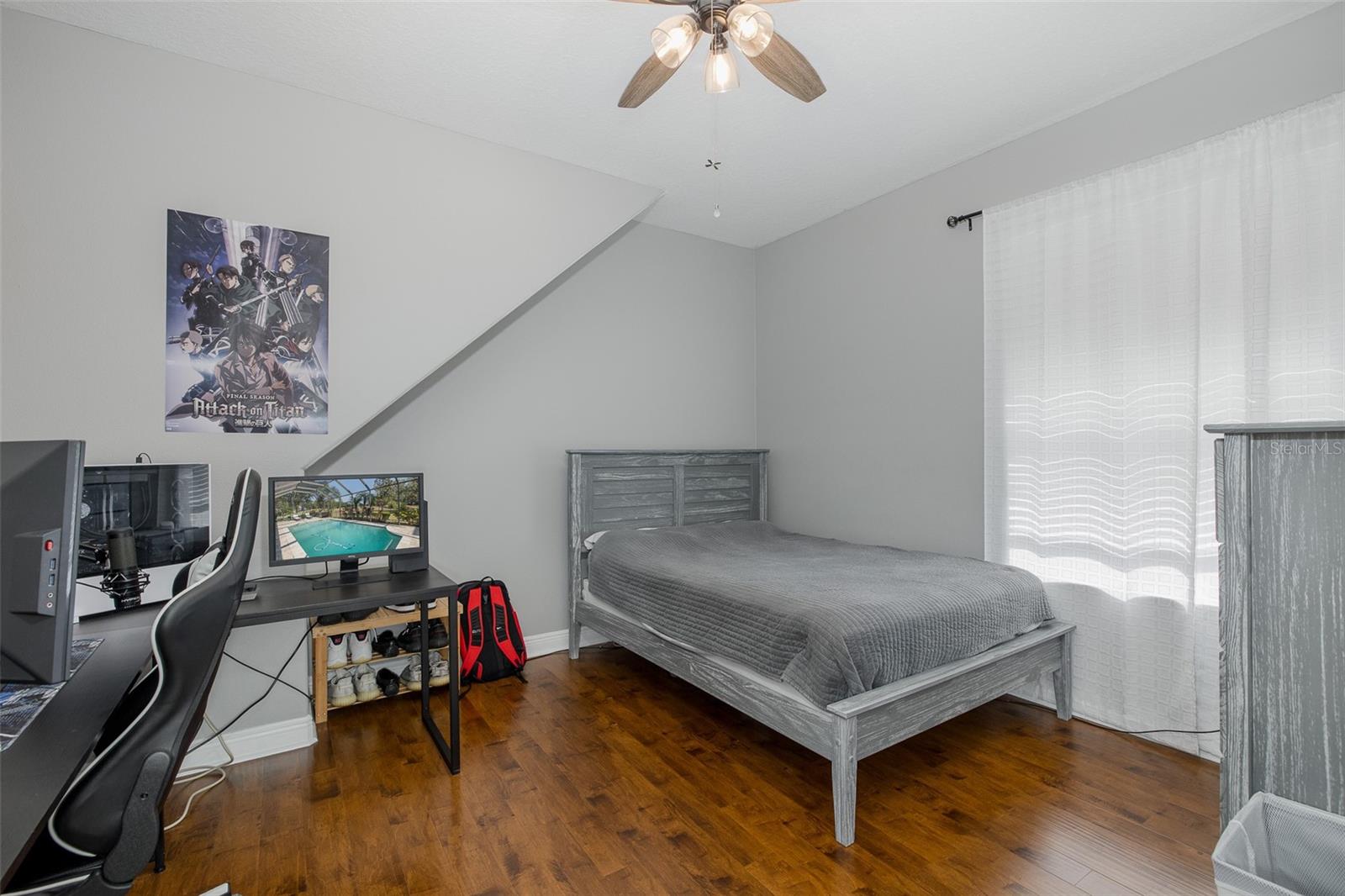 Listing photo id 28 for 10645 Garda Drive