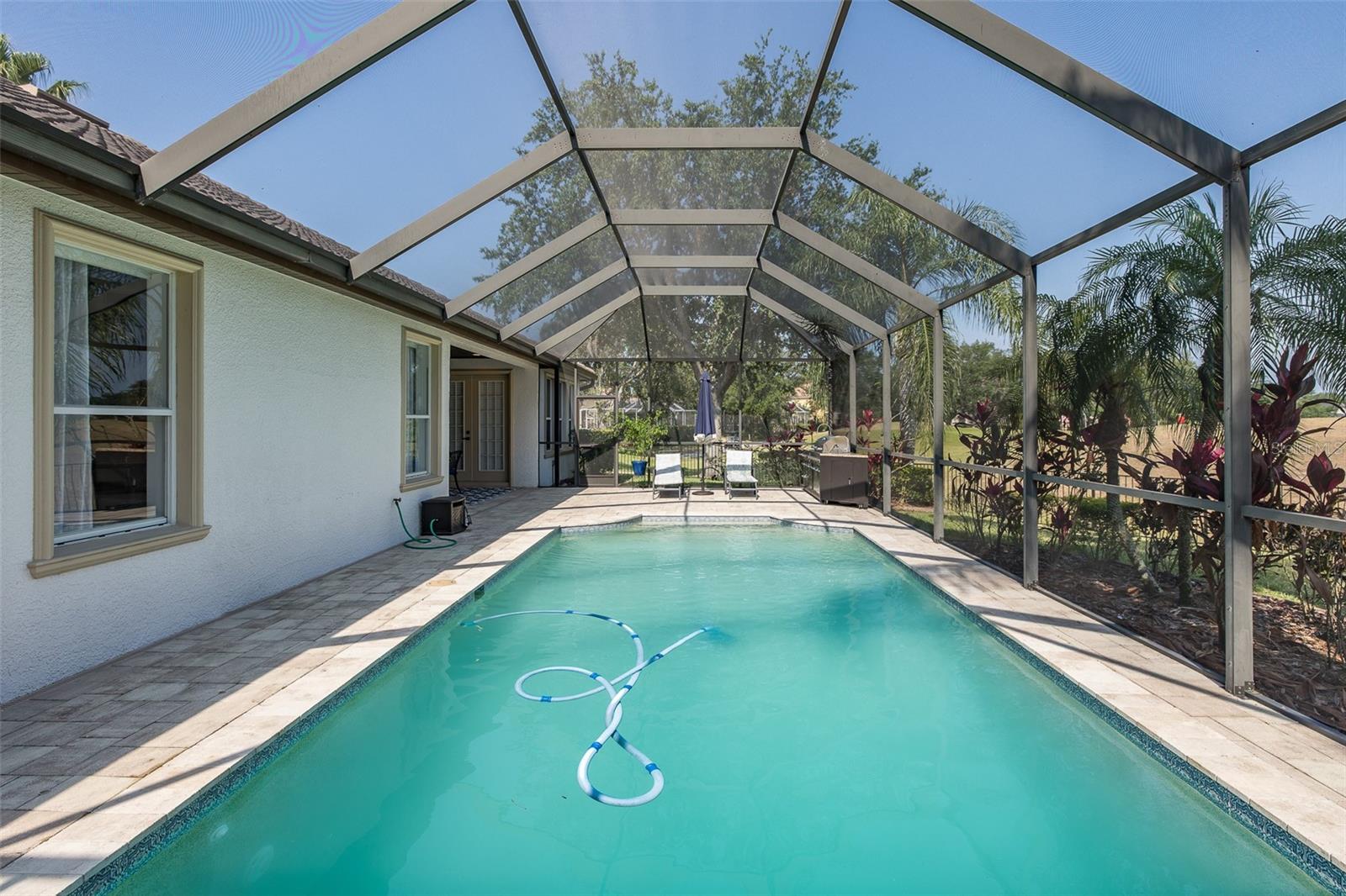 Listing photo id 39 for 10645 Garda Drive