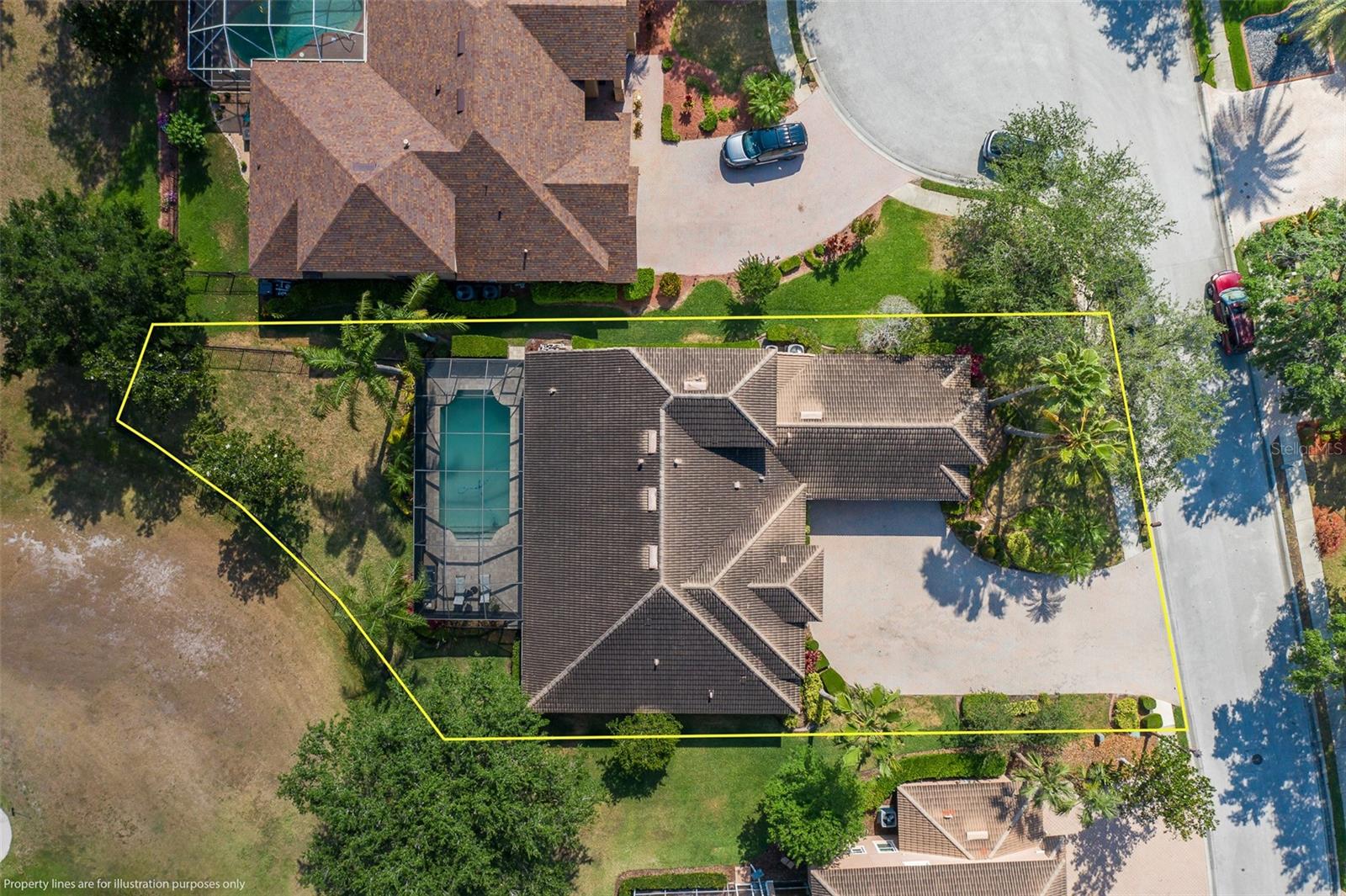 Listing photo id 52 for 10645 Garda Drive