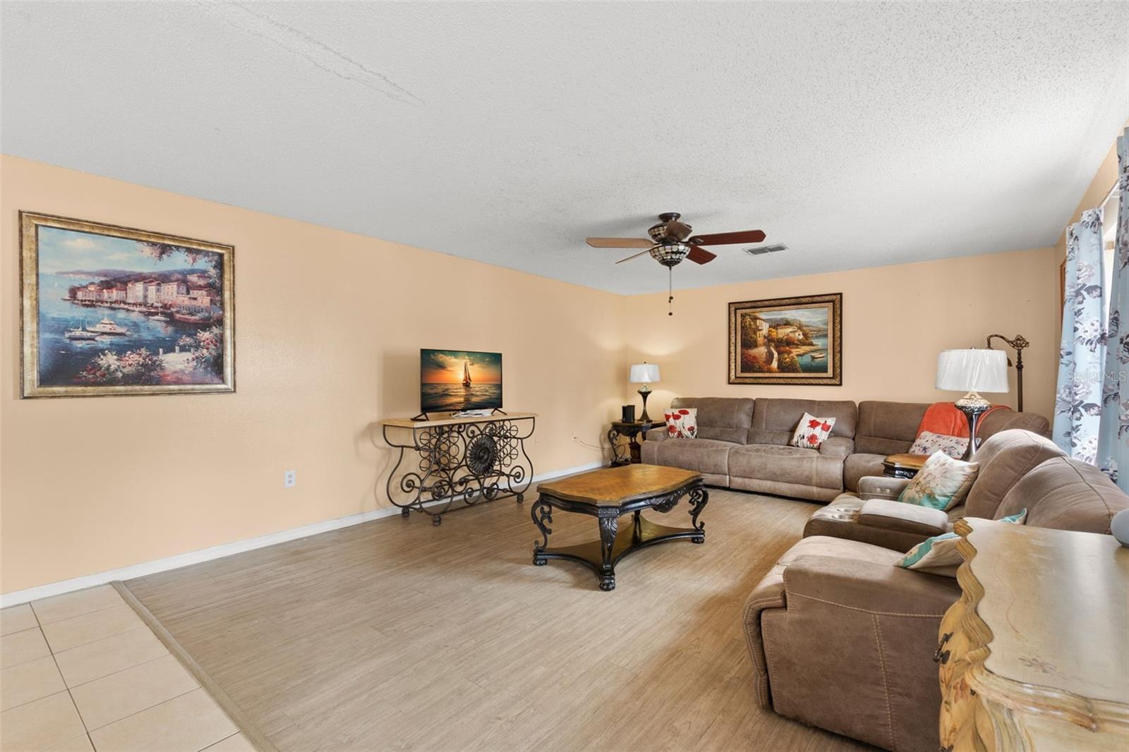 Image 12 of 35 For 4148 Landover Boulevard