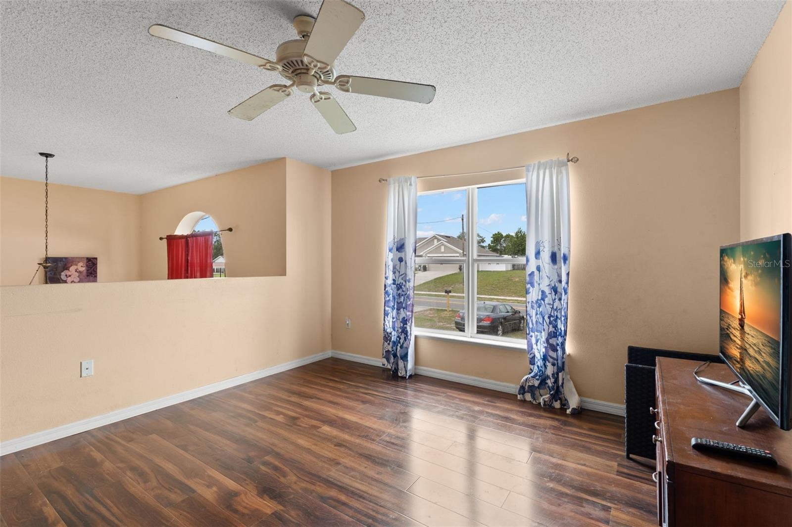 Image 24 of 35 For 4148 Landover Boulevard