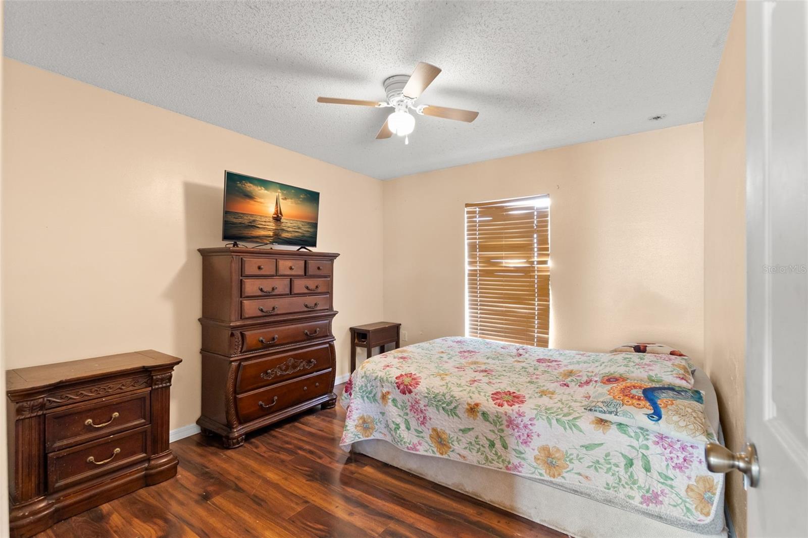 Image 31 of 35 For 4148 Landover Boulevard