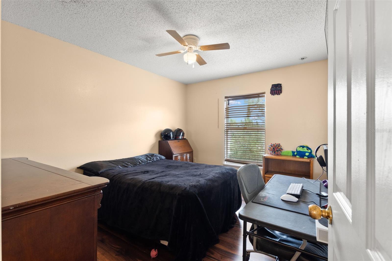Image 32 of 35 For 4148 Landover Boulevard