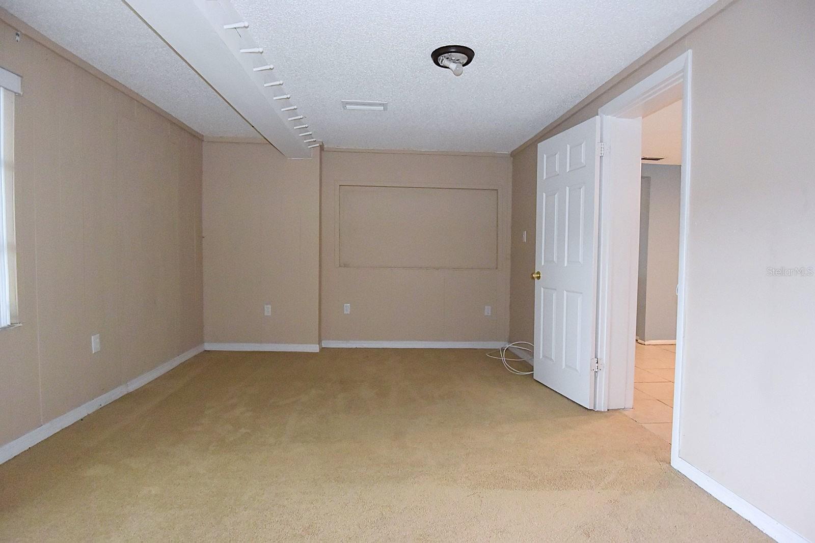 Image 31 of 44 For 12411 Yorktown Lane