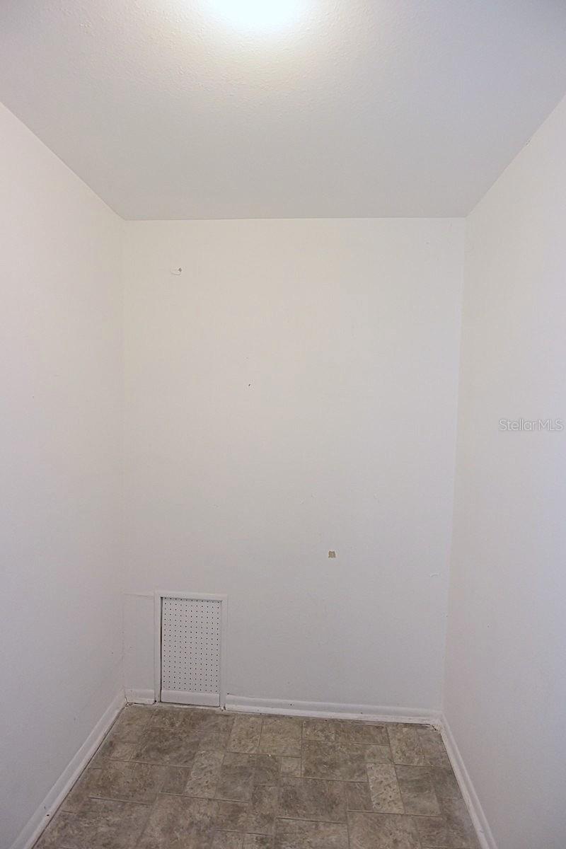 Image 34 of 44 For 12411 Yorktown Lane