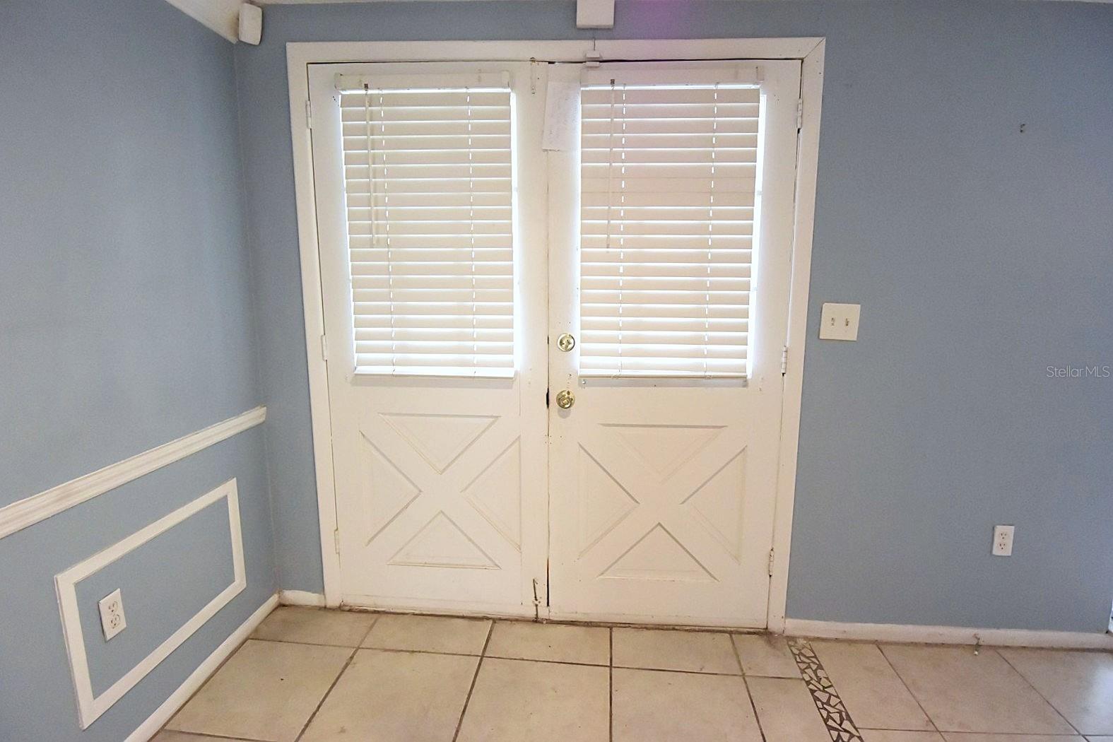 Image 4 of 44 For 12411 Yorktown Lane