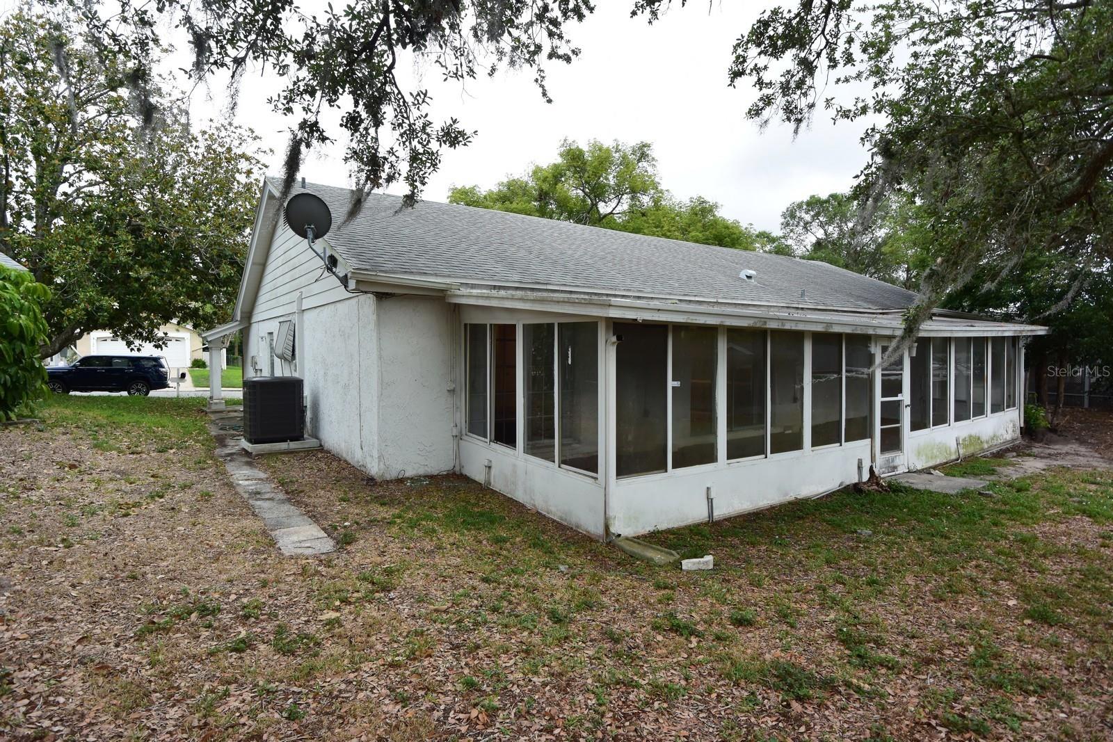 Image 42 of 44 For 12411 Yorktown Lane
