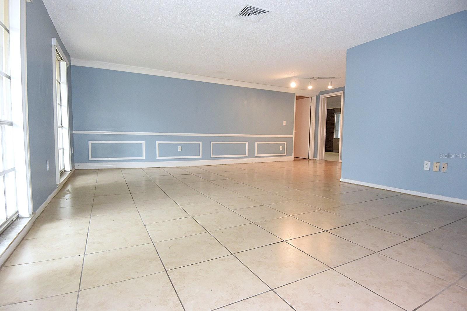 Image 6 of 44 For 12411 Yorktown Lane