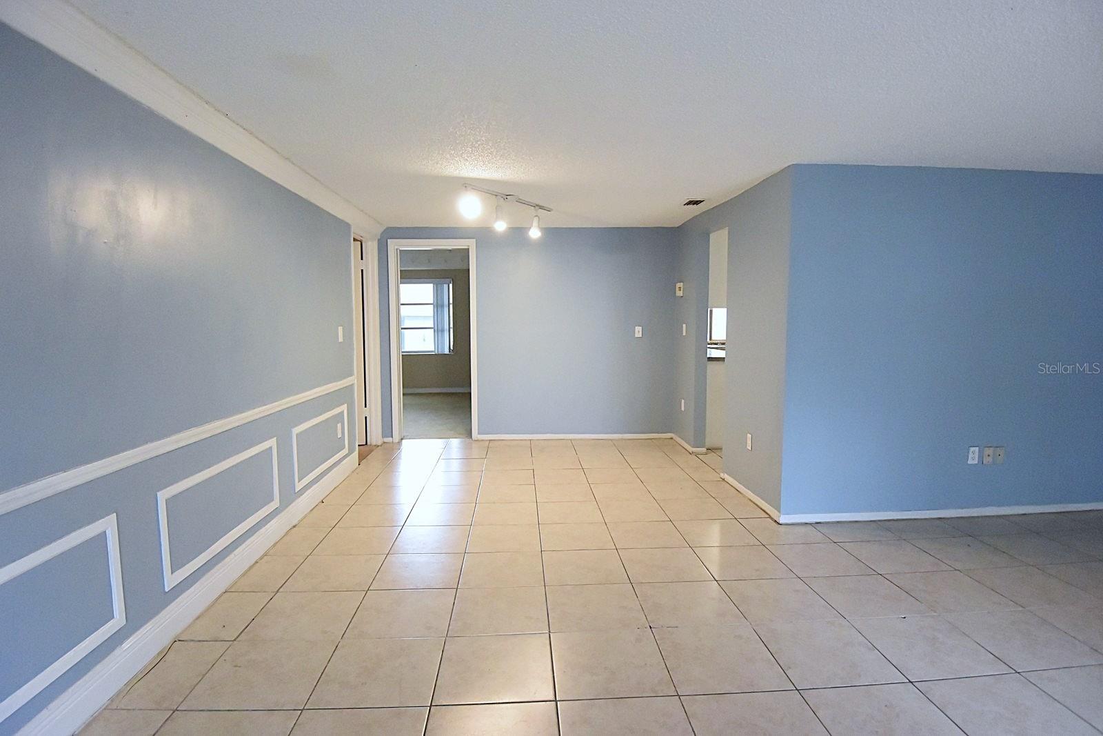 Image 7 of 44 For 12411 Yorktown Lane