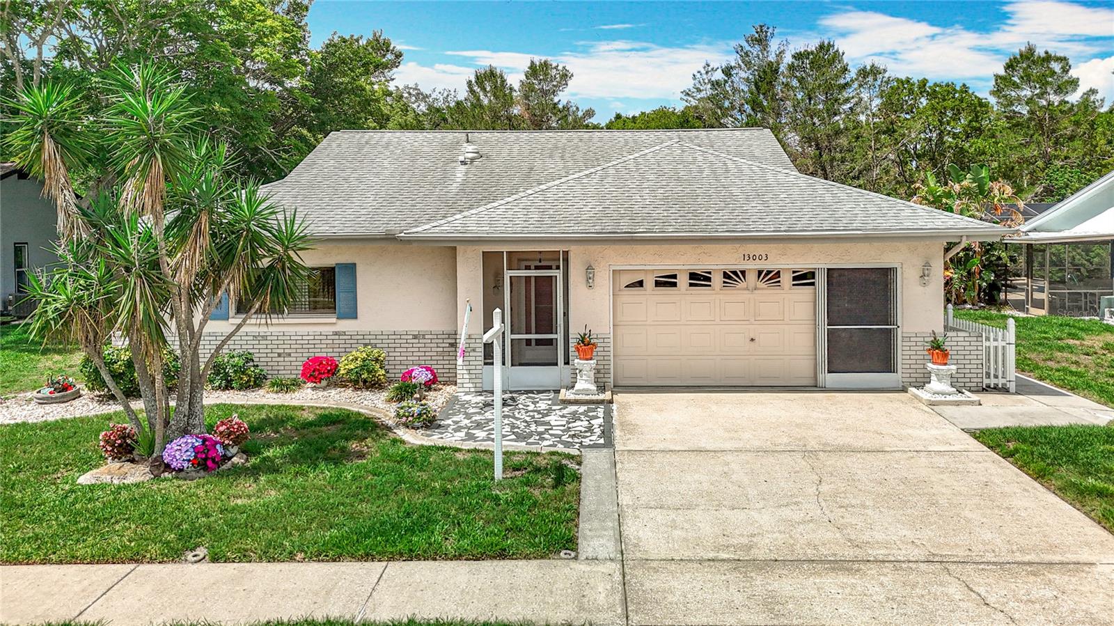Details for 13003 Sandburst Lane, HUDSON, FL 34667