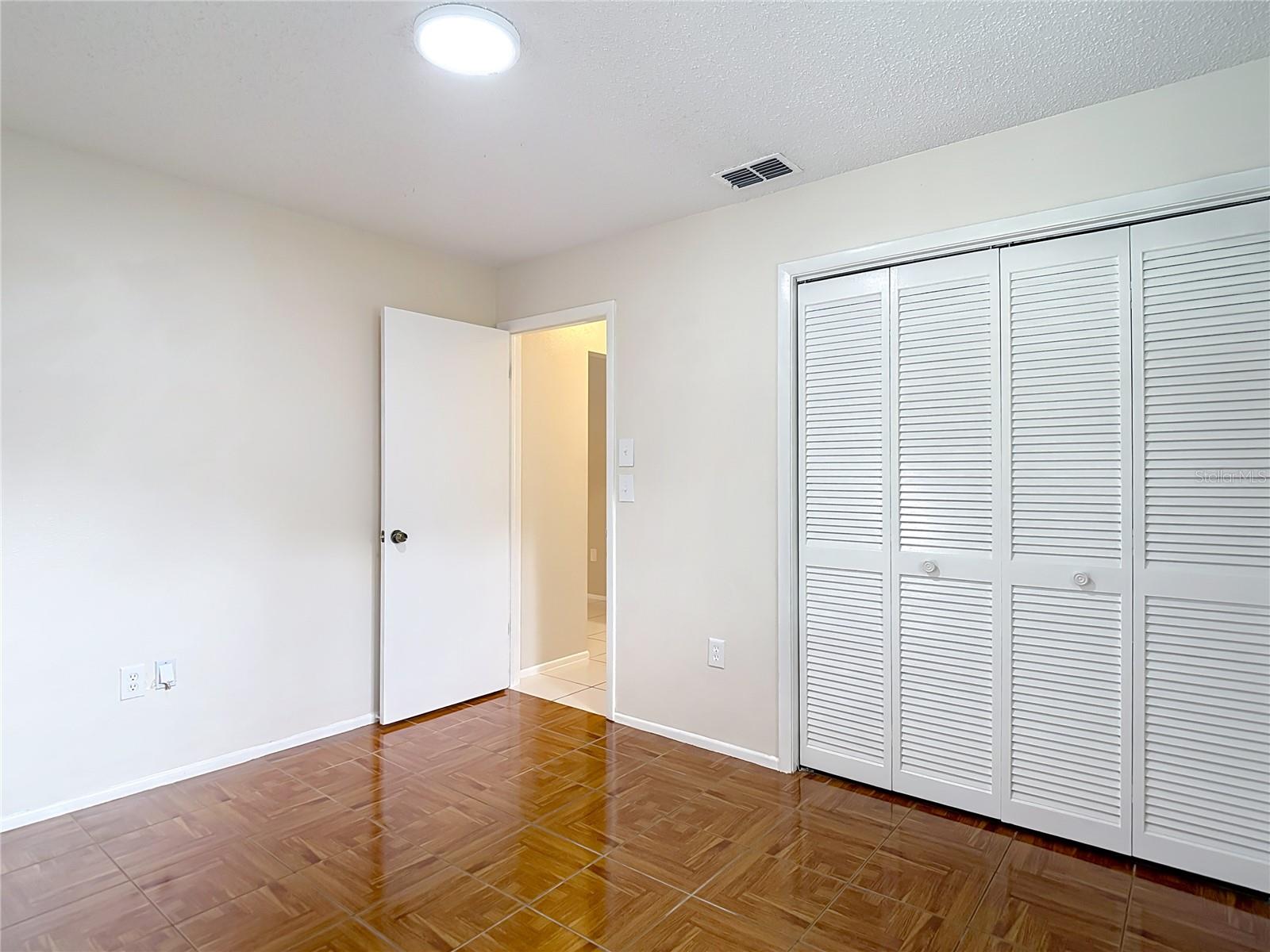 Image 38 of 52 For 13003 Sandburst Lane