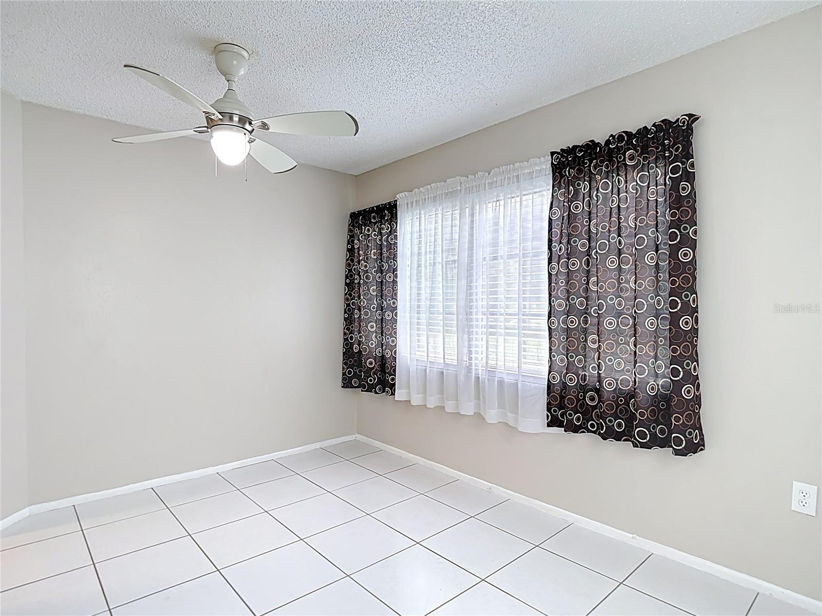 Image 39 of 52 For 13003 Sandburst Lane