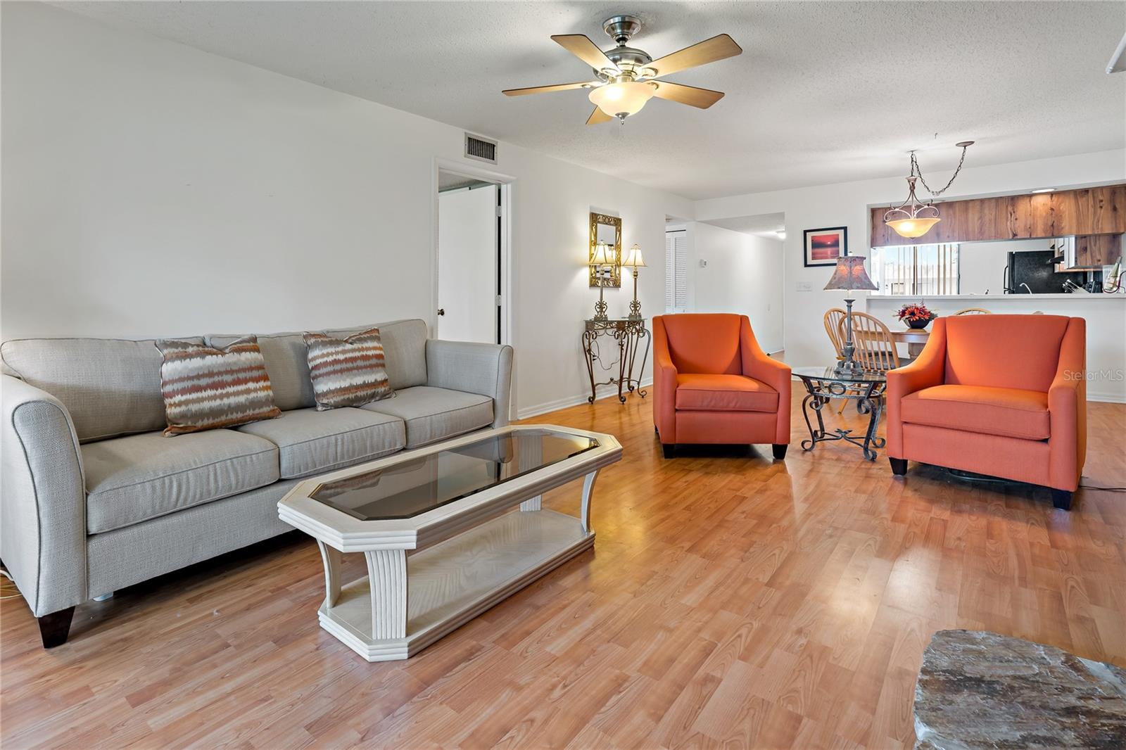 Image 8 of 50 For 306 Martha Lane 42