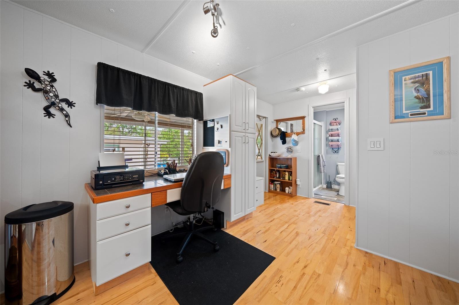 Image 16 of 41 For 6448-1 W Richard Drive
