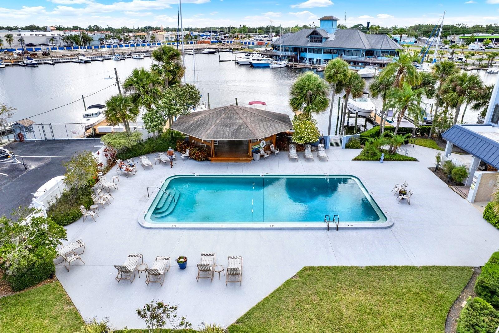 Image 16 of 23 For 4939 Floramar Terrace 204