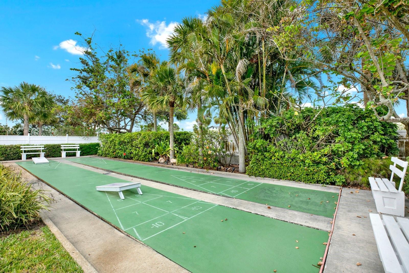 Image 21 of 23 For 4939 Floramar Terrace 204