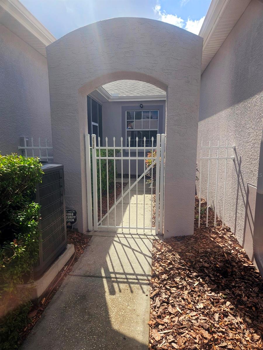 Image 5 of 45 For 20720 Eustis Road