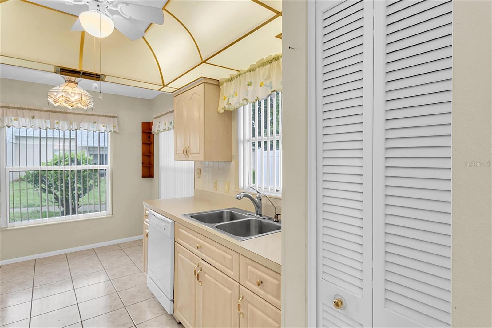 Image 13 of 63 For 4837 Boonesboro Court