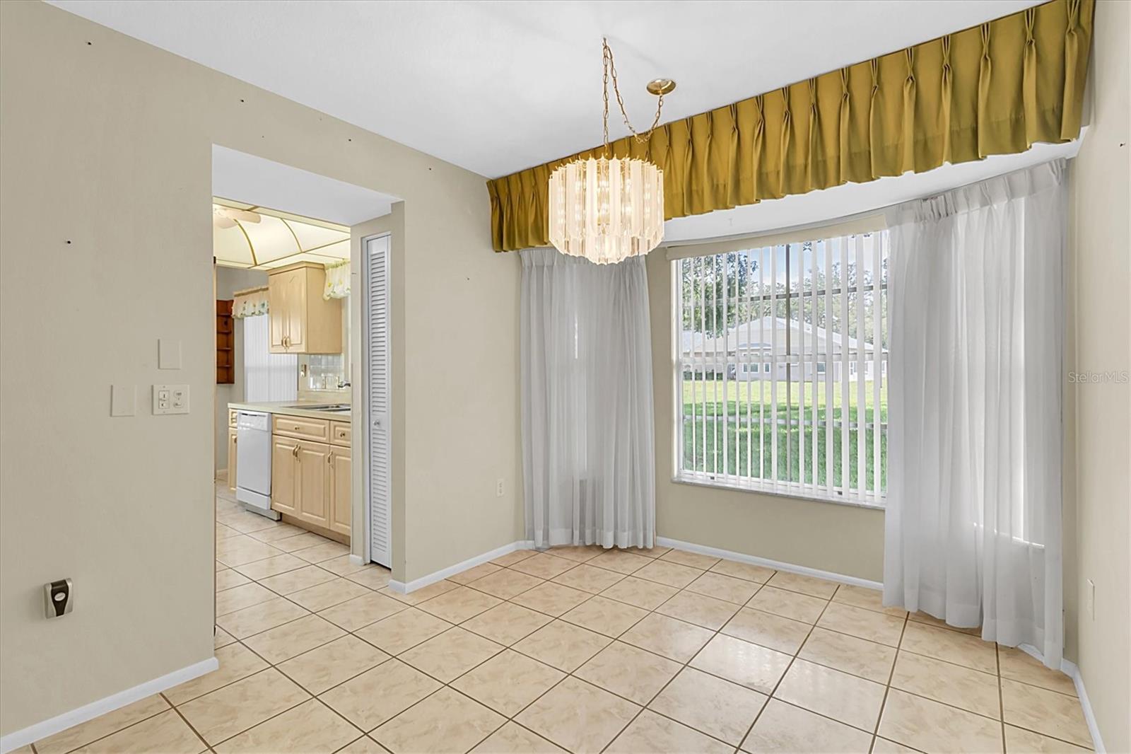 Image 6 of 63 For 4837 Boonesboro Court