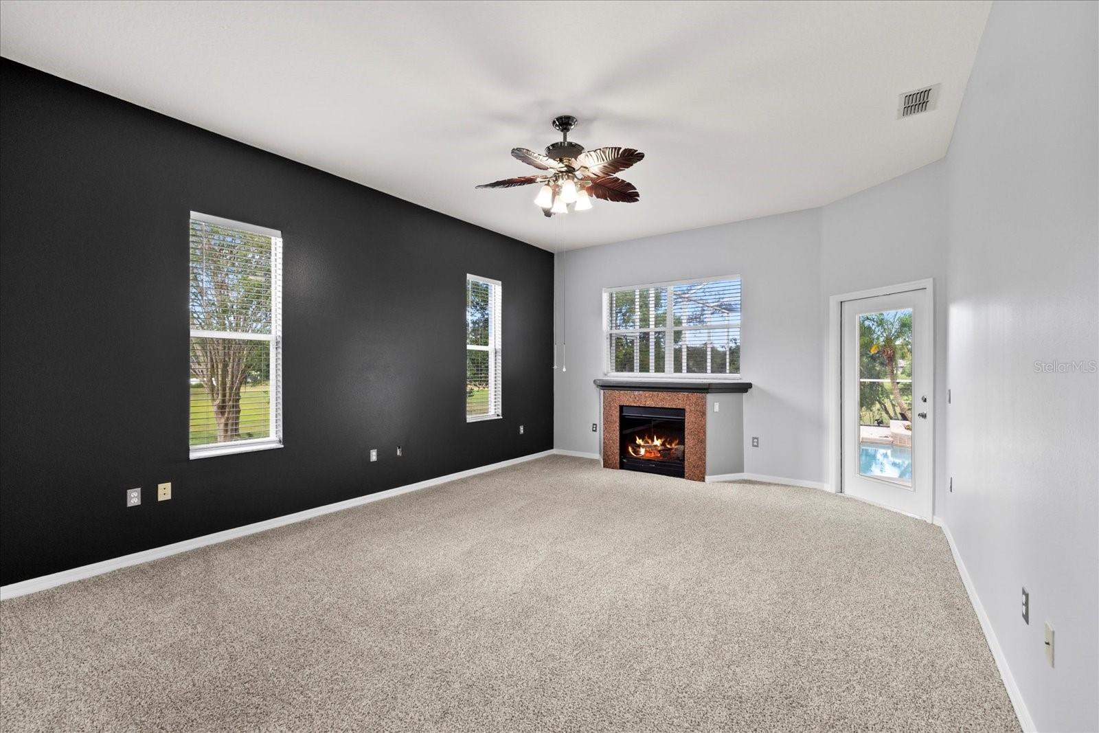 Image 26 of 49 For 18644 Autumn Lake Boulevard