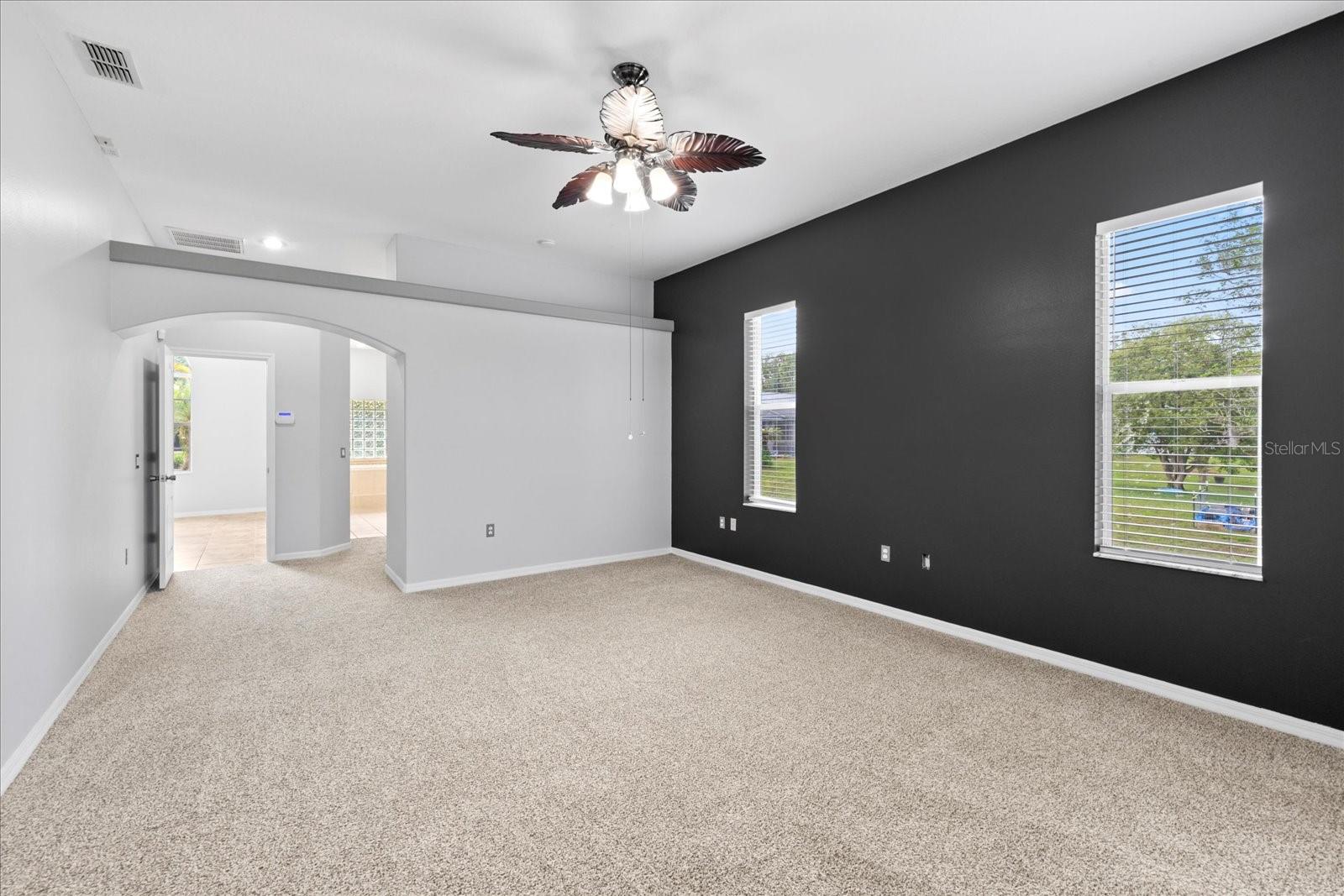 Image 29 of 49 For 18644 Autumn Lake Boulevard