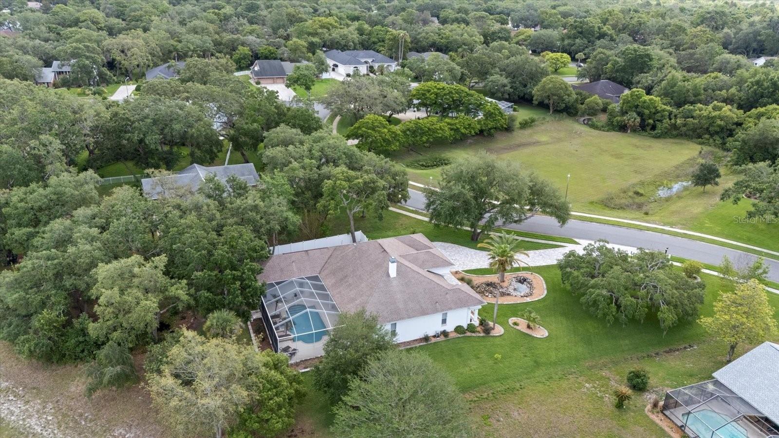 Image 6 of 49 For 18644 Autumn Lake Boulevard