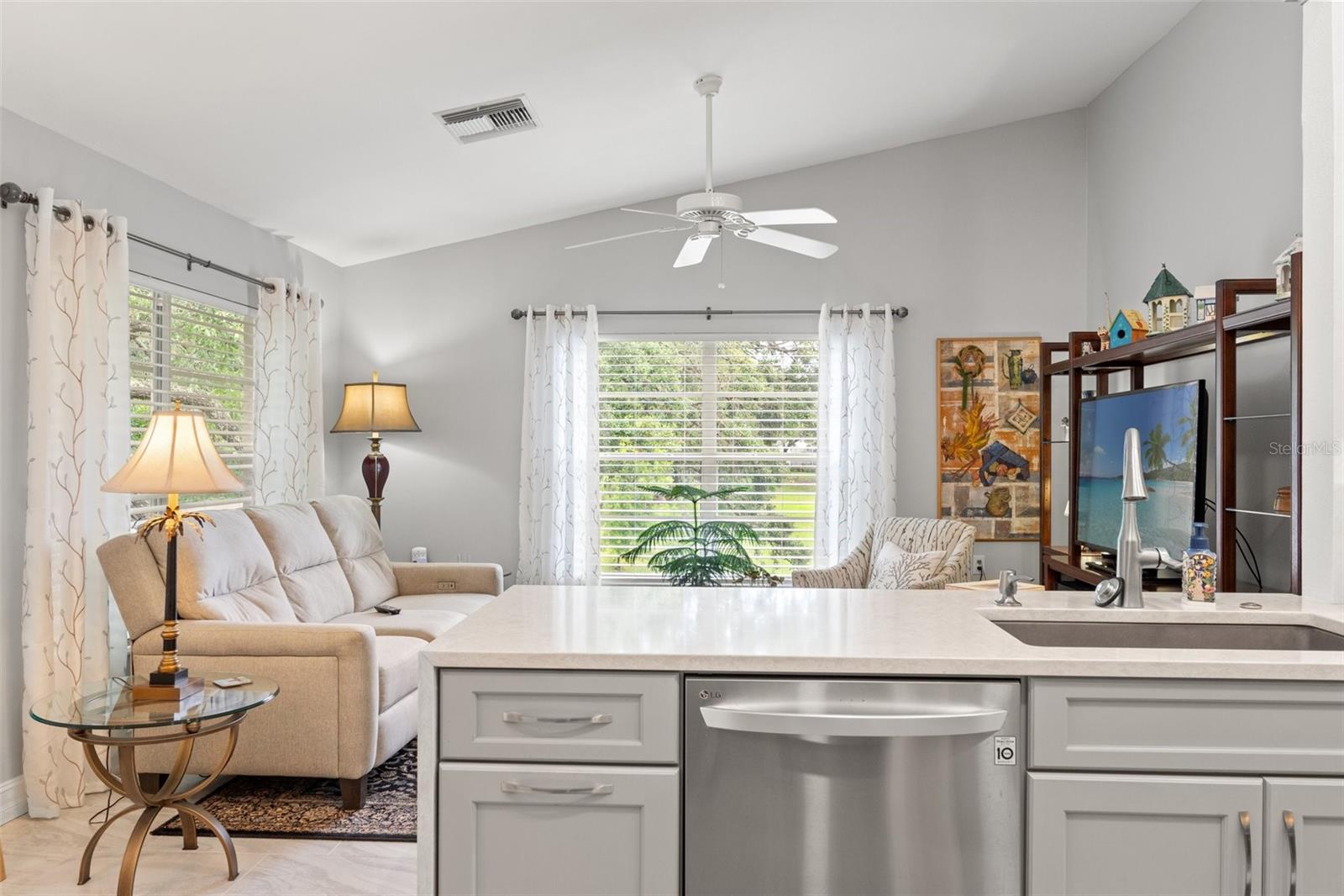 Image 15 of 54 For 7367 Willow Brook Drive