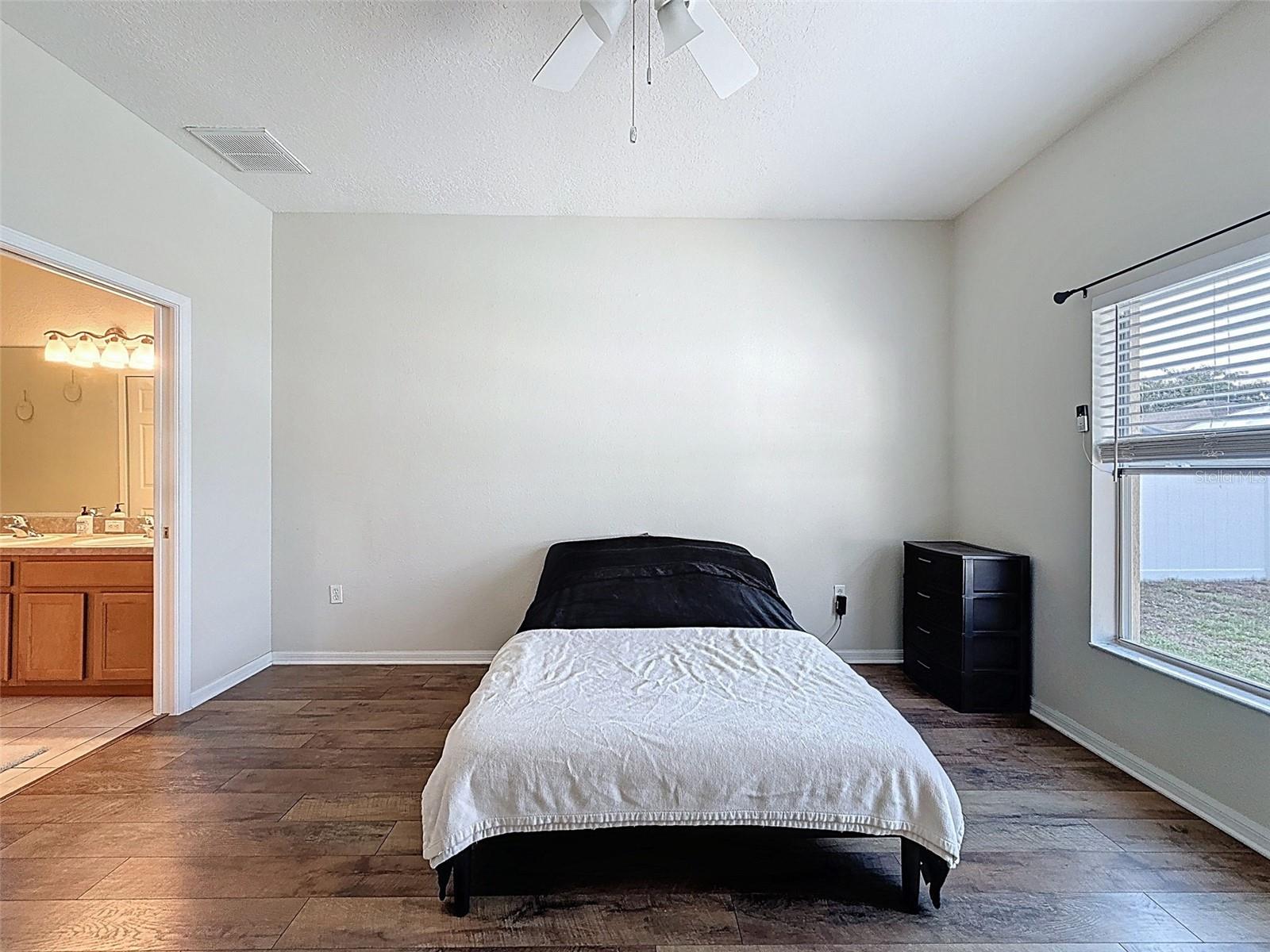 Image 23 of 56 For 15205 Durango Cir