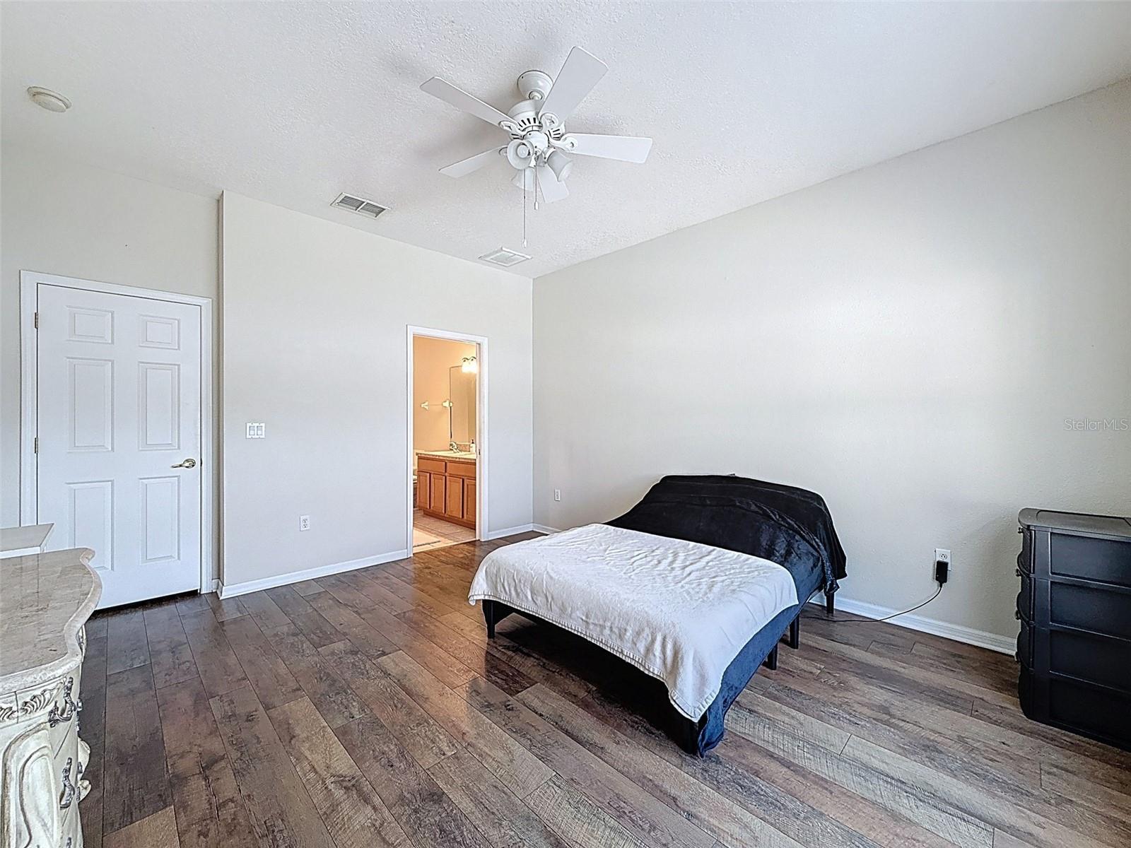 Image 24 of 56 For 15205 Durango Cir