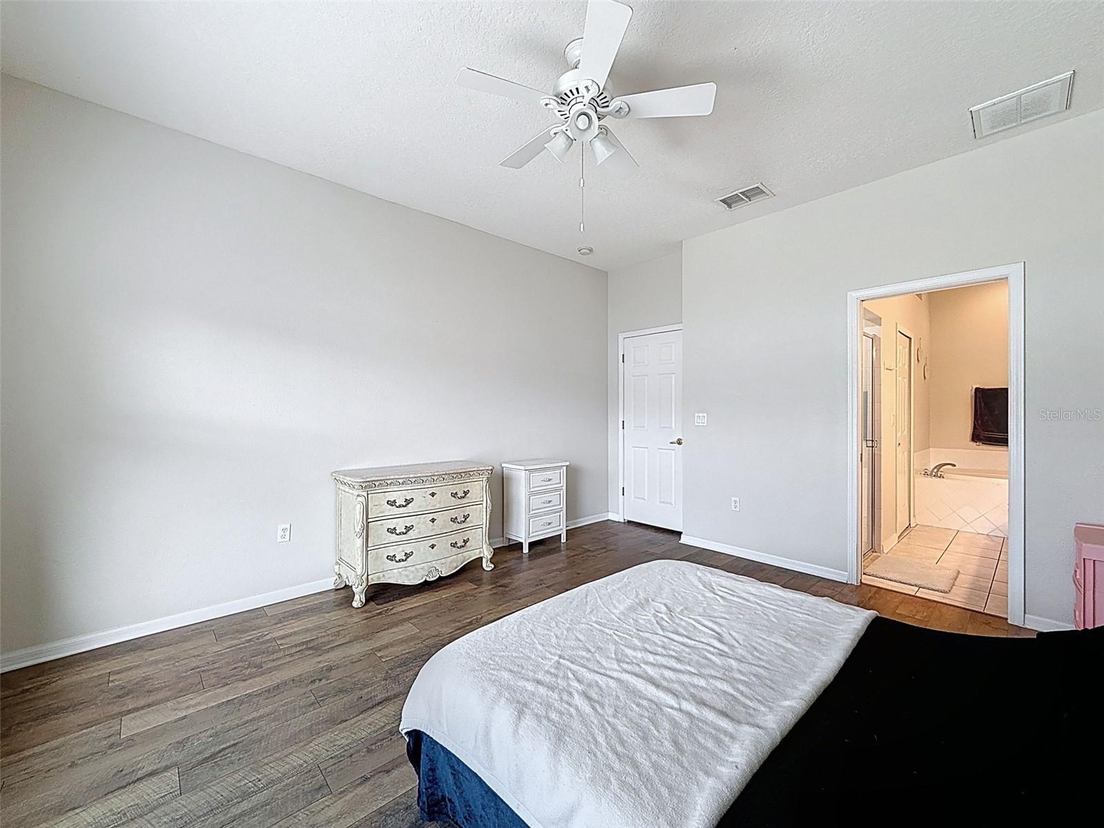 Image 25 of 56 For 15205 Durango Cir
