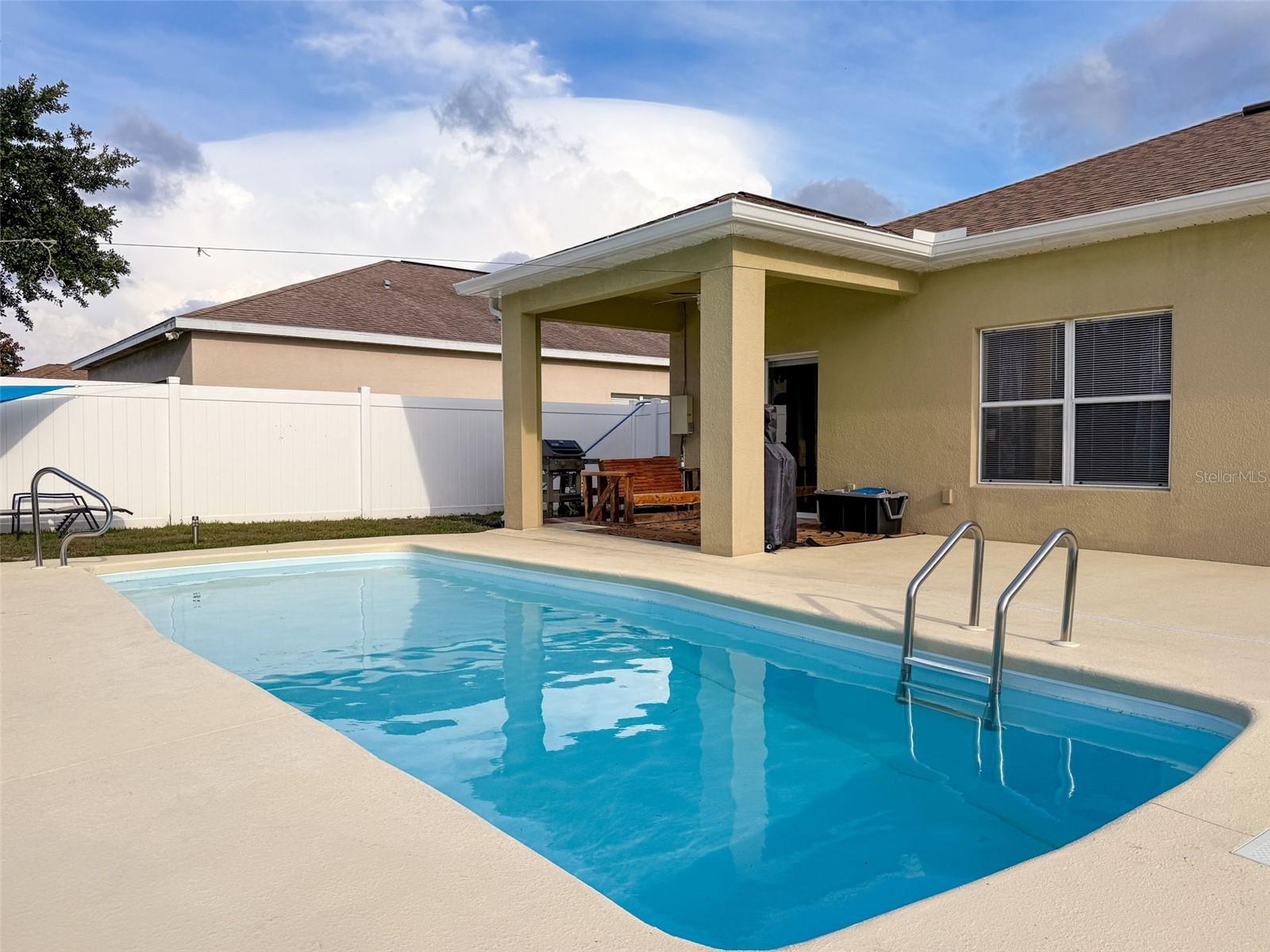 Image 3 of 56 For 15205 Durango Cir