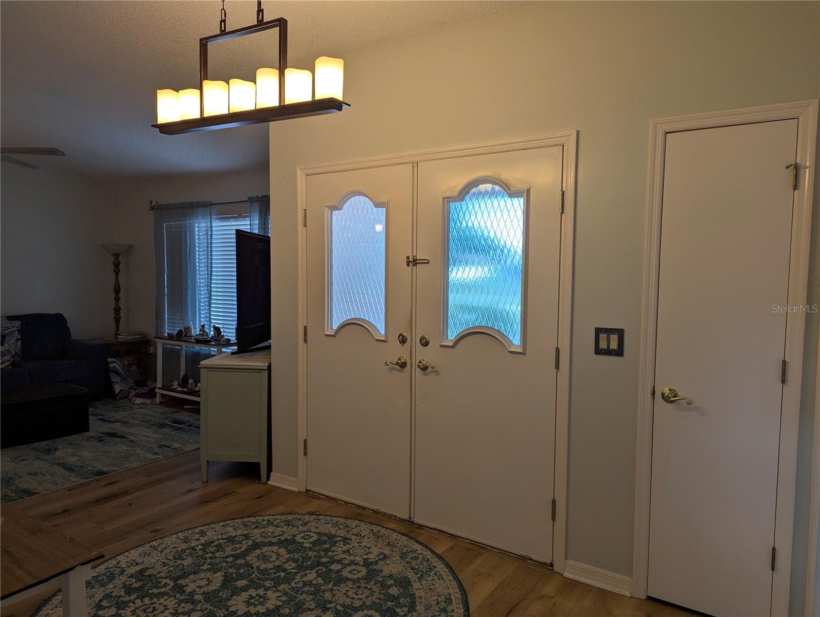 Image 2 of 14 For 1221 Etta Avenue