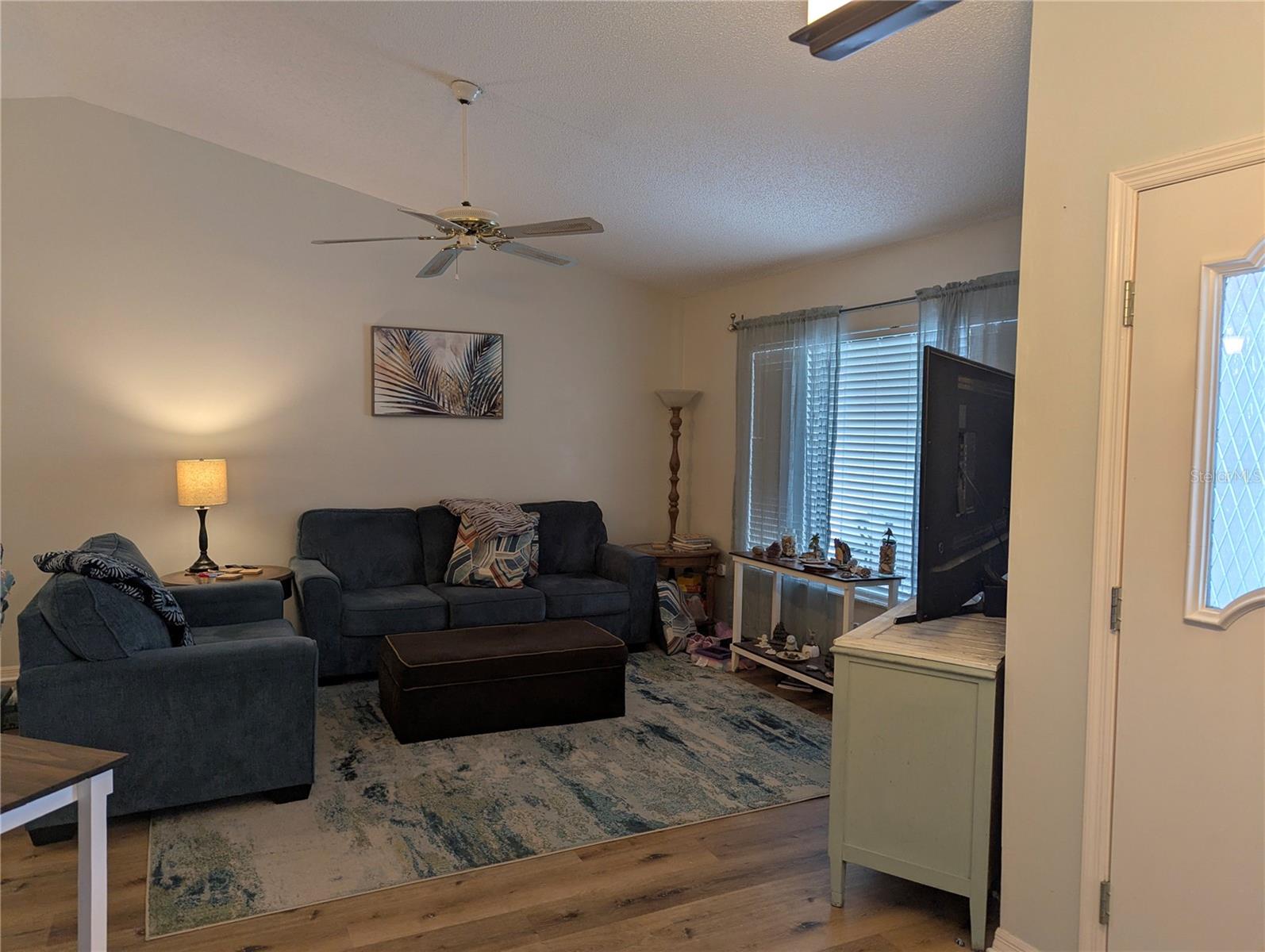 Image 4 of 14 For 1221 Etta Avenue