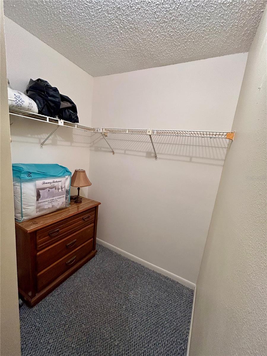 Image 26 of 43 For 4903 Myrtle Oak Drive 12