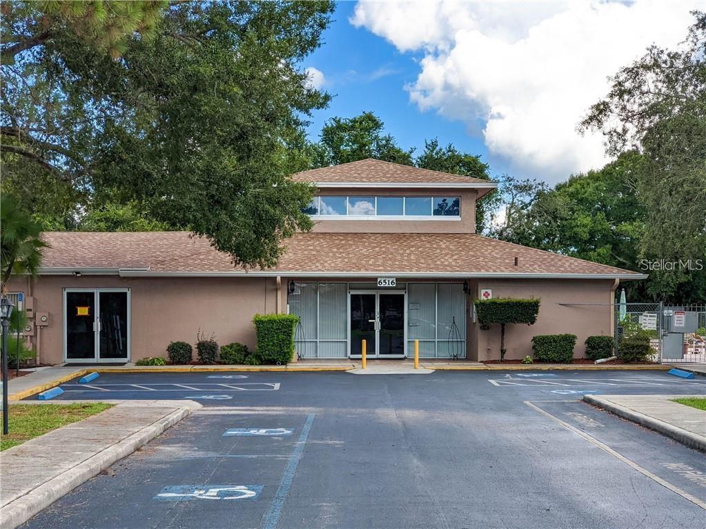 Image 34 of 43 For 4903 Myrtle Oak Drive 12