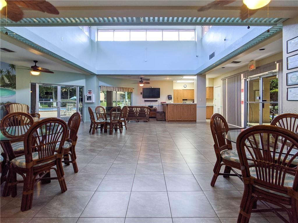 Image 35 of 43 For 4903 Myrtle Oak Drive 12