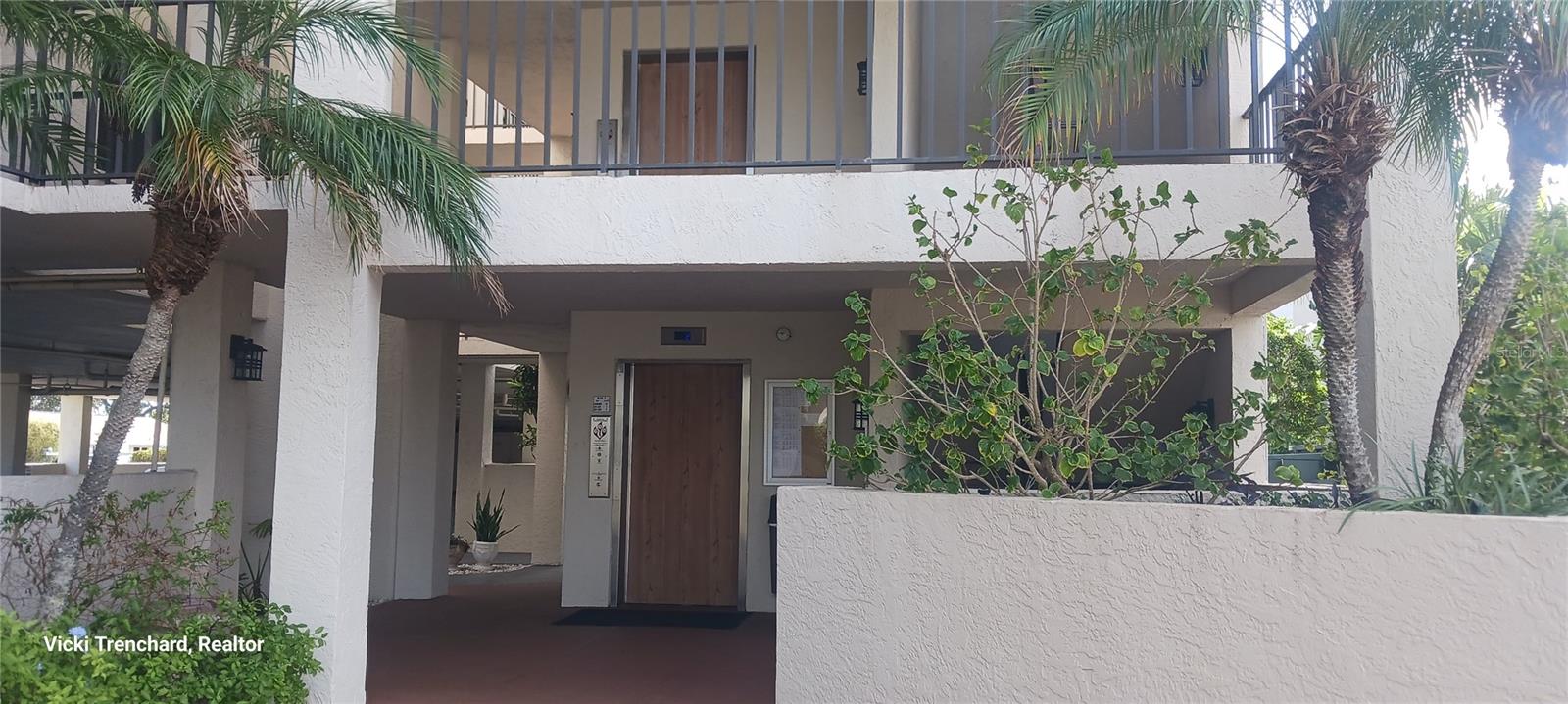 Image 11 of 37 For 8210 Aquila Street 226